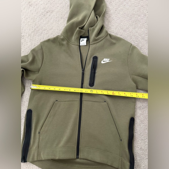 Nike Women’s Sportswear Tech Fleece Essential Full Zip Hoodie in Olive Green - Picture 10 of 13